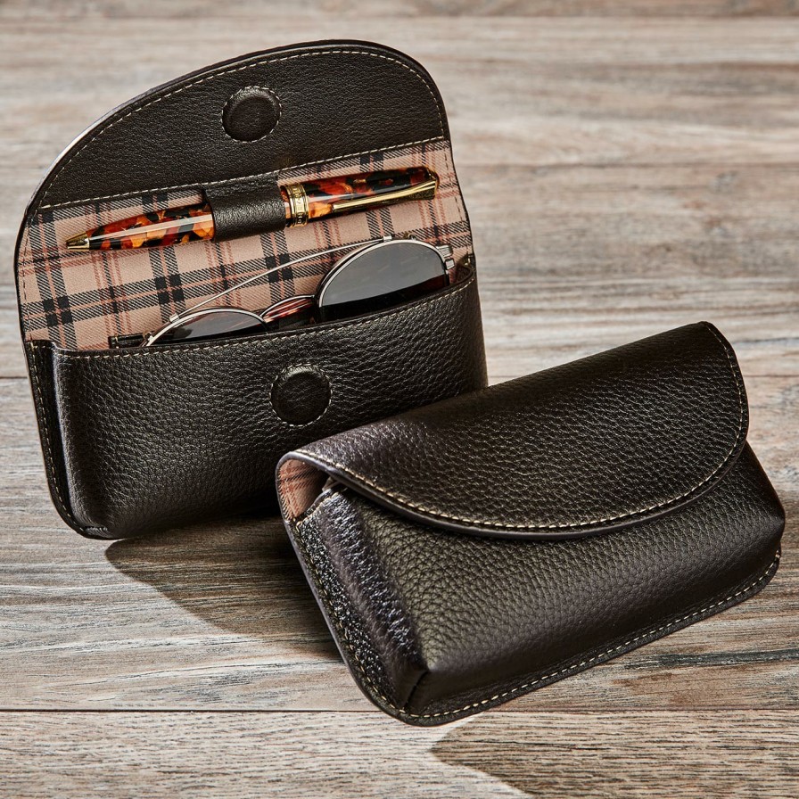 Reading Levenger Professional Eyeglass Cases | Bomber Jacket See & Sign Eyeglass Case Mocha