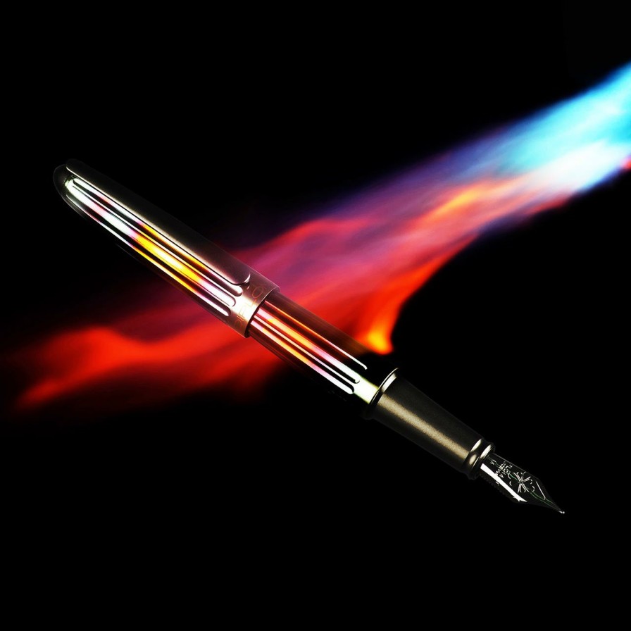 Writing Levenger Fountain Pens | Diplomat Aero Flame Fountain Pen