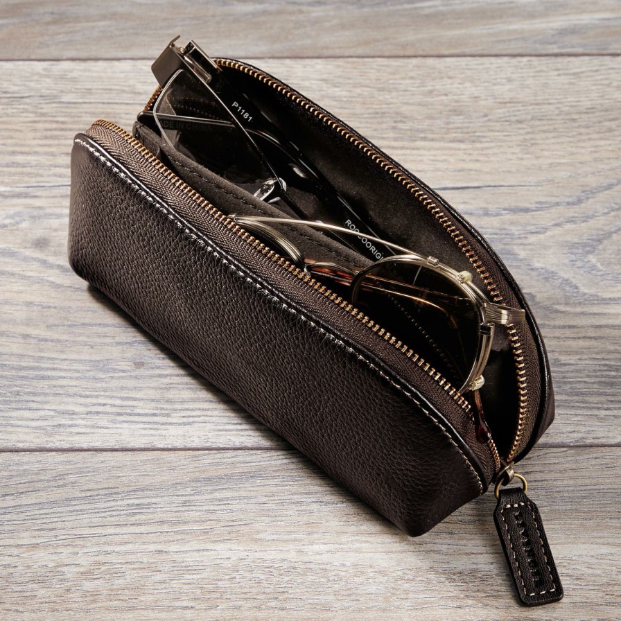 Reading Levenger Professional Eyeglass Cases | Bomber Jacket Double-Take Eyeglass Case Mocha