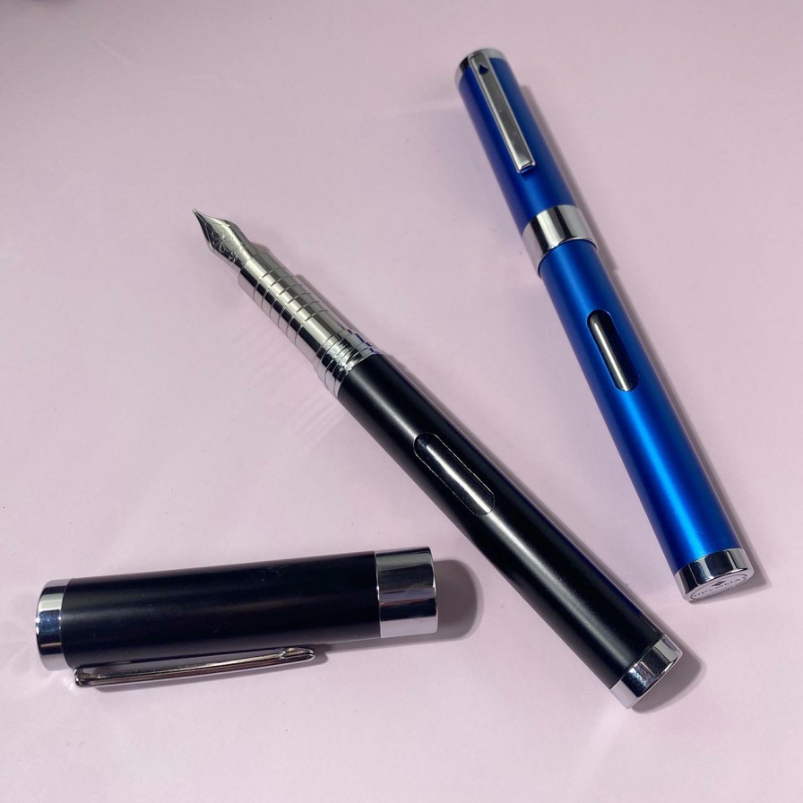 Writing Levenger + 22 More | Diplomat Nexus Fountain Pen