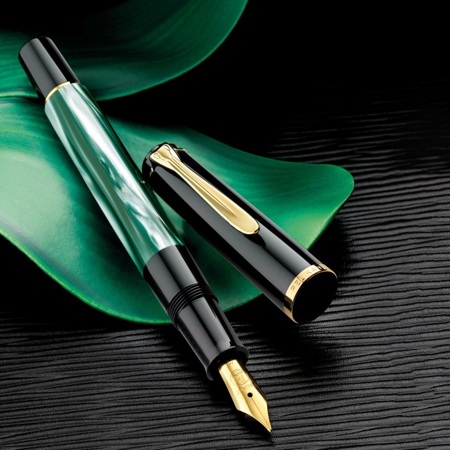 Writing Levenger Pelikan | Pelikan Tradition M200 Fountain Pen